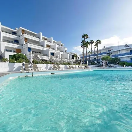 One Bedroom Garden View, Pool,near The Beach, Puerto Del Carmen Апартаменты Пуэрто дель Кармен